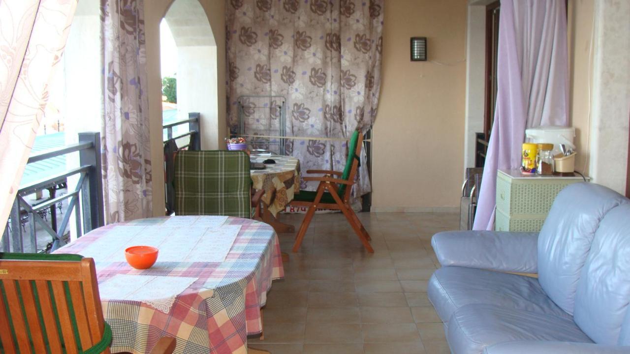 Admiral Apartments Golden Sands Esterno foto