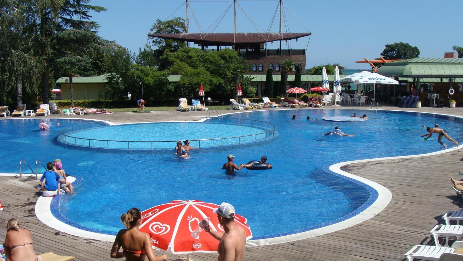 Admiral Apartments Golden Sands Esterno foto